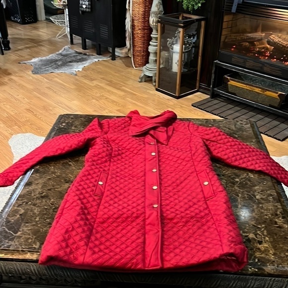 Isaac Mizrahi Jackets & Blazers - Isaac Mizrahi Live Women's Red Polyester Bow Quilted Coat Size 12 preowned. A246
